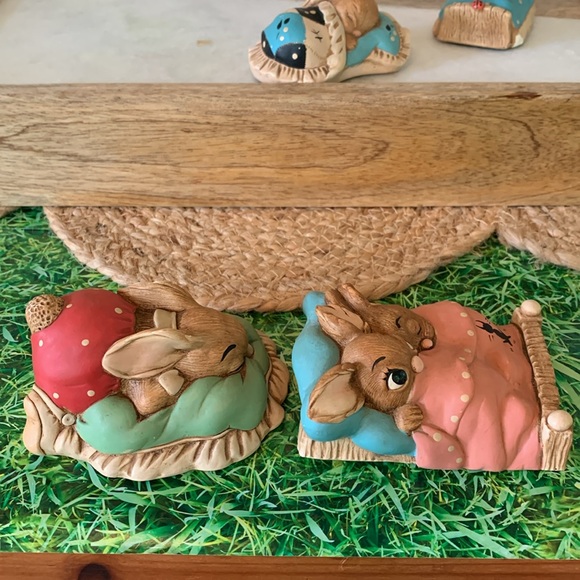 Vintage Pendelfin, Sleeping rabbit ceramic figurines set (4 pieces), EUC - Picture 3 of 15